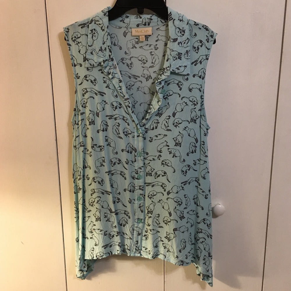 🐈 ModCloth Sleeveless Cat Button Up